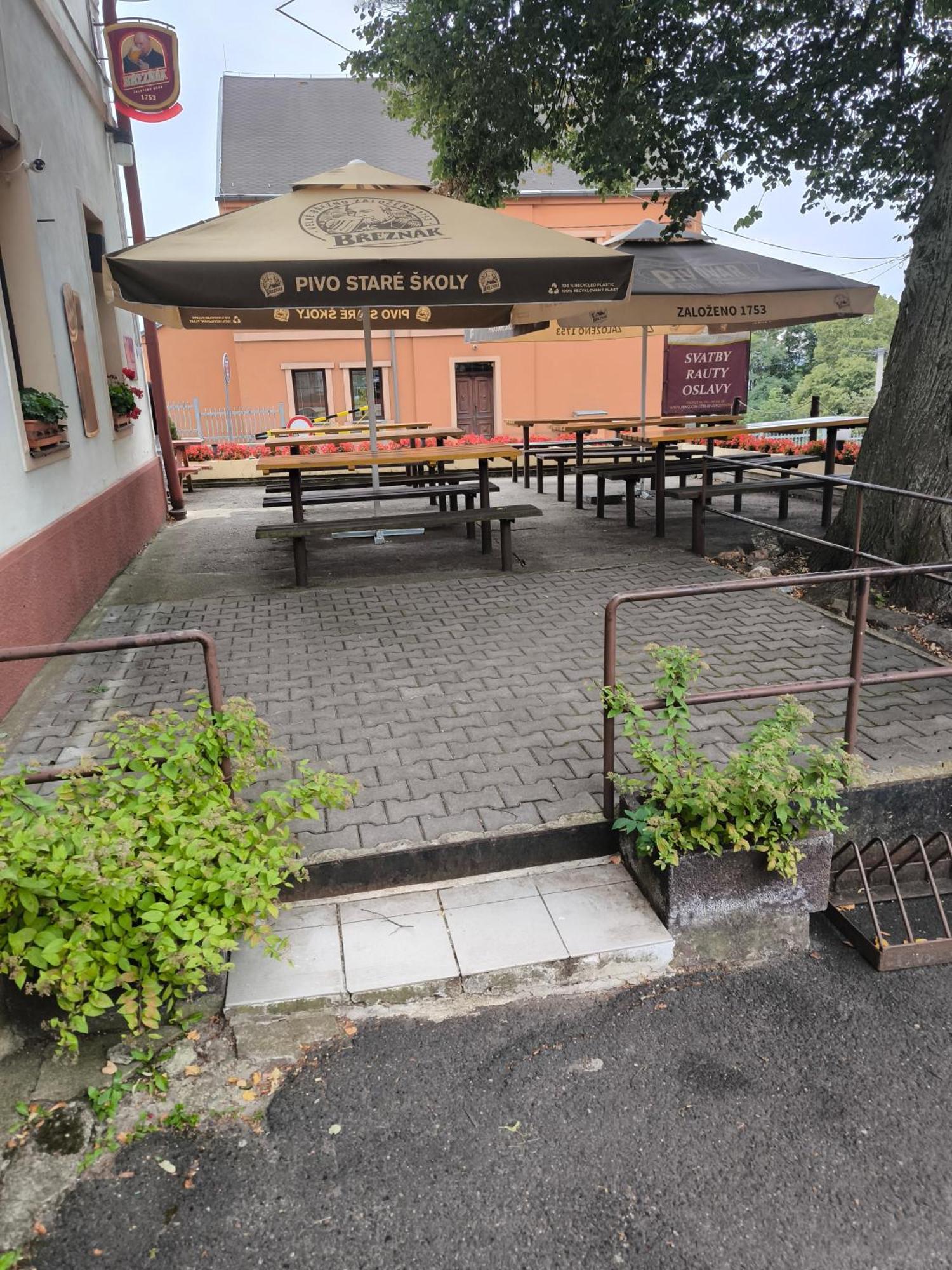 Penzion U Zeleneho Stromu Telnice Exteriör bild